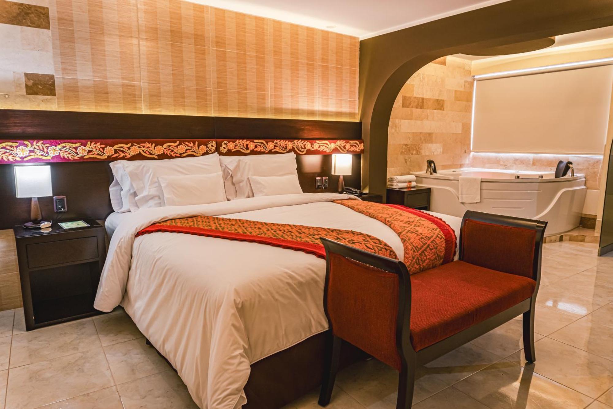 Altipacha Ayacucho Hotel Екстериор снимка