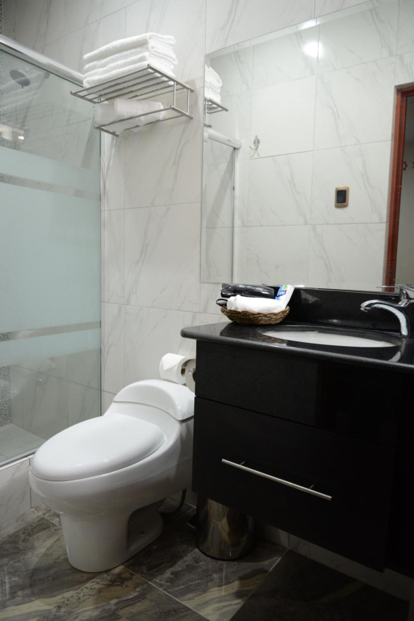 Altipacha Ayacucho Hotel Екстериор снимка