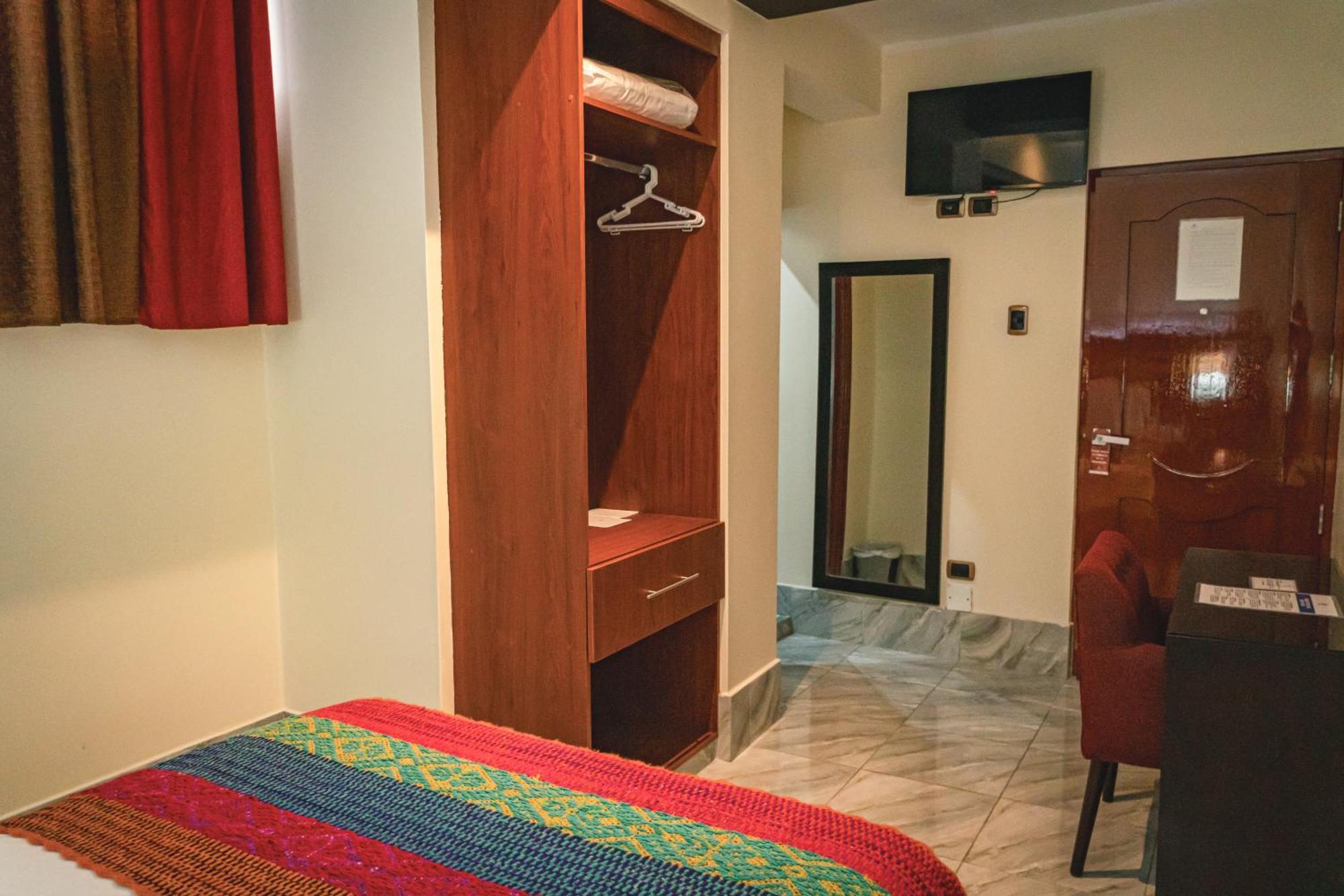 Altipacha Ayacucho Hotel Екстериор снимка