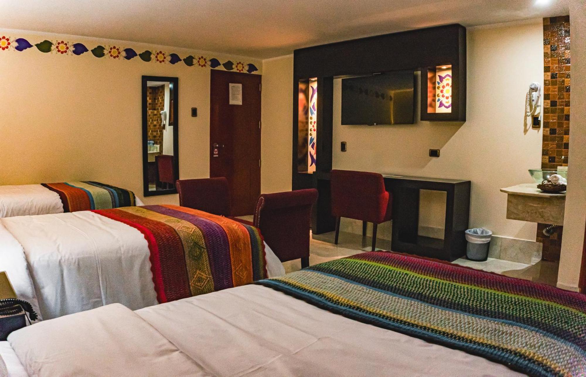 Altipacha Ayacucho Hotel Екстериор снимка